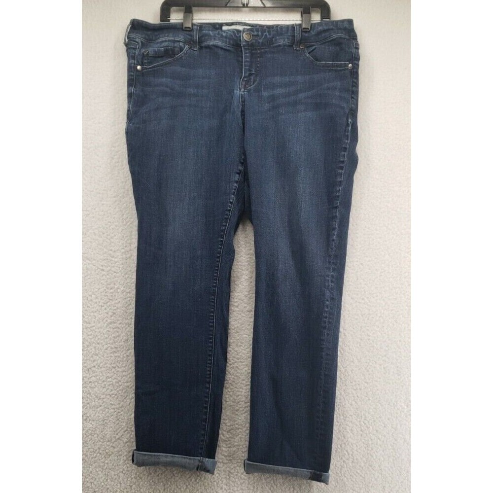 Torrid Jeans Size 16R Girlfriend Stretch Denim Wash Medium Rise Rolled Ankle